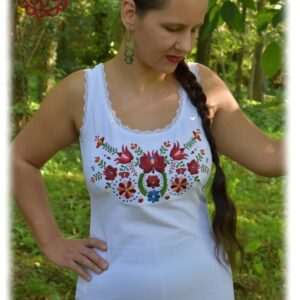 "Matyó Summer Flower" lace top, white