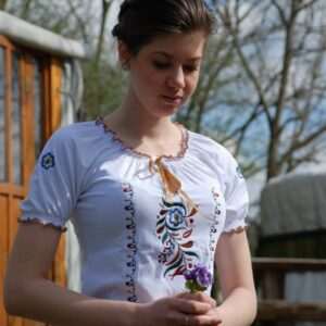 "Zala Flower" bow-tie blouse, short-sleeved, white