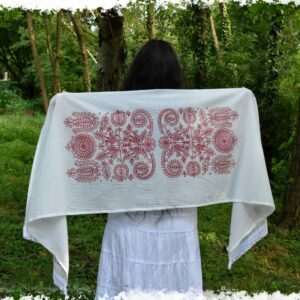 "Breeze" shawl, white-red