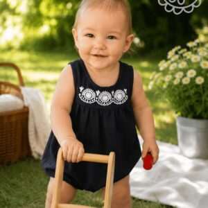 "Little Zala Flower" gauze bodysuit, black-white