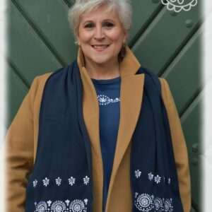 "Radiant Zala" scarf, dark blue
